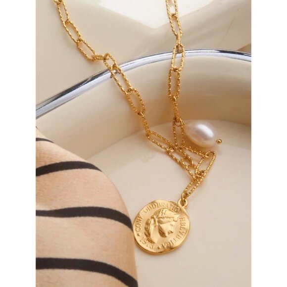 NEW 18K Gold Plated Coin Freshwater Pearl Necklace - Picture 9 of 10